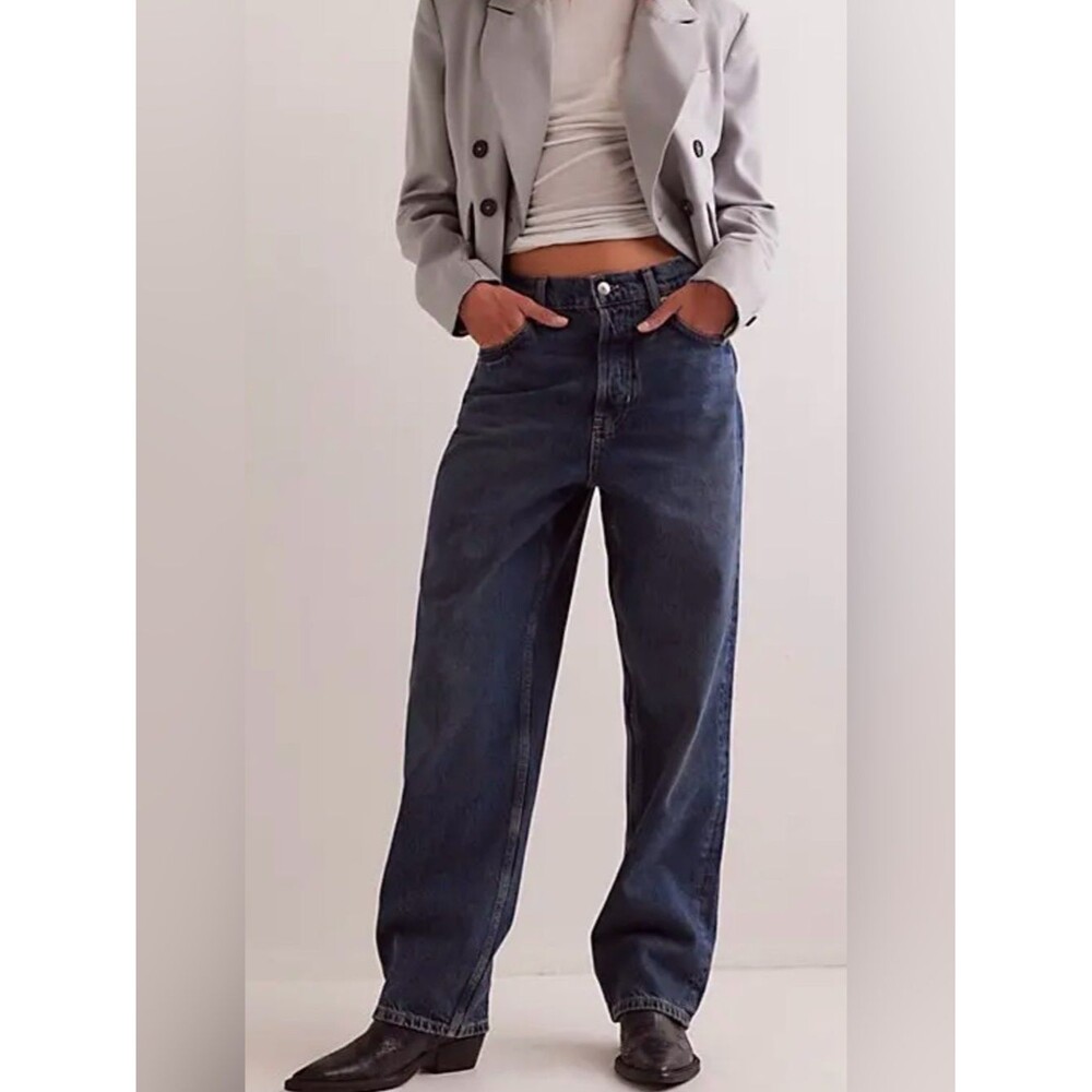 Free People We the Free Cora Slouchy Jeans in Jackie Blue Casual Size 27 NWT